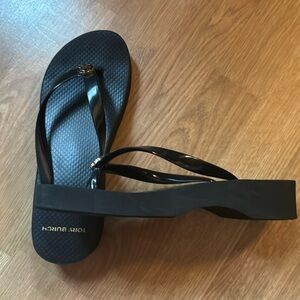Tory Burch cut out wedge flip flop size 9